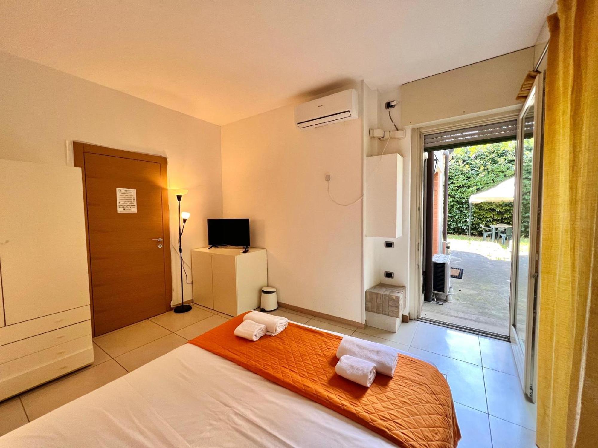 Bergamoinhouse Hotel Ngoại thất bức ảnh